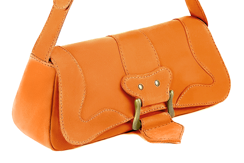 Handcrafted women's small luxurious elegant handbag in premium apricot orange leather. Perfect for elevated everyday style.   
                Choose from our luxurious collections of leather and fabric to perfectly match your handbags to your outfits.